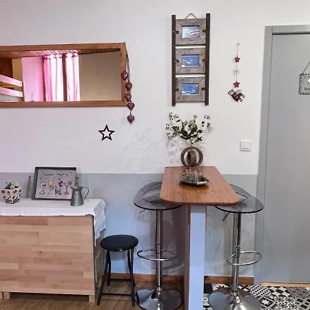 L'astazou Prêt Gracieux Du Matériel De Au Luz-Saint-Sauveur